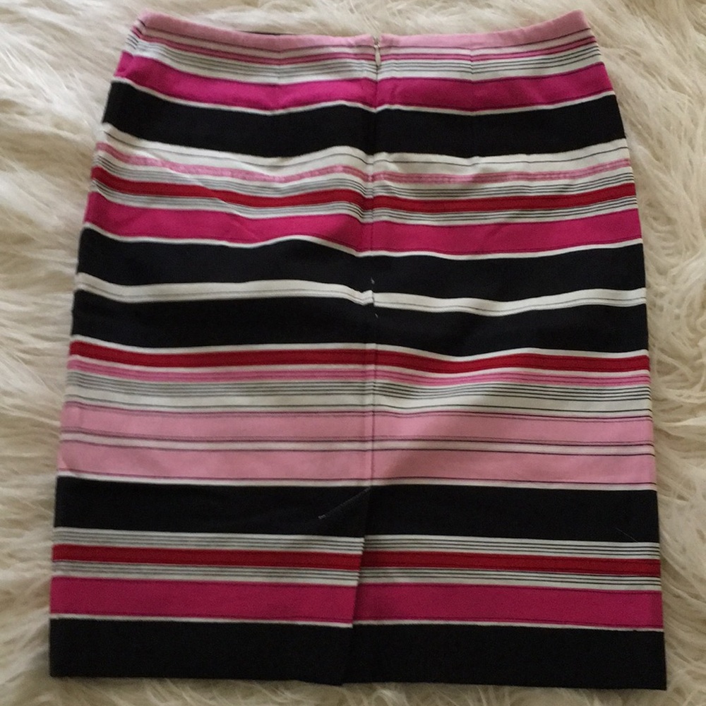 4/$10 Talbots Striped cotton Skirt Size 2P - Picture 3 of 6
